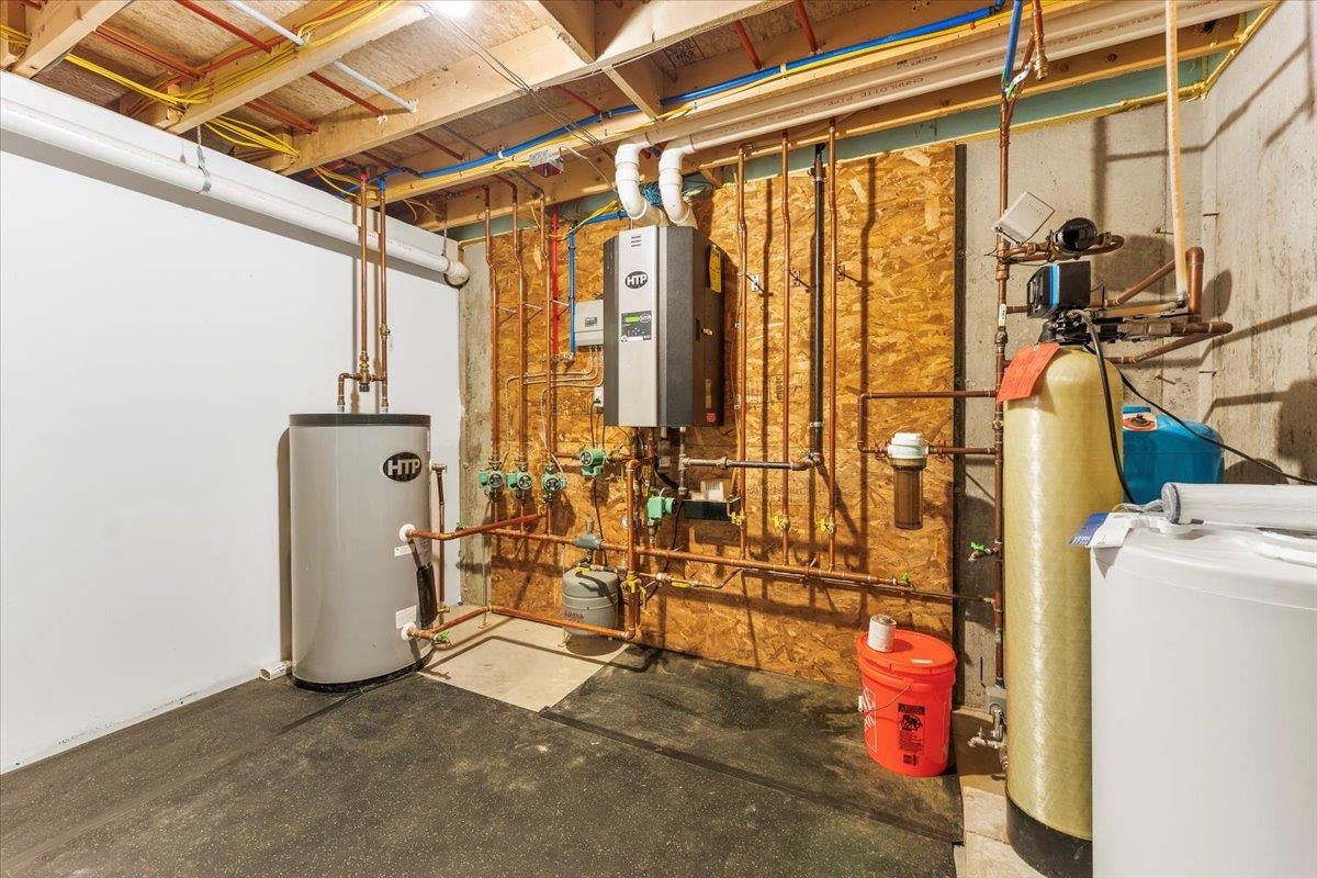 96 Old Coach Road Killington, VT 05751 - Photo 49 of 55