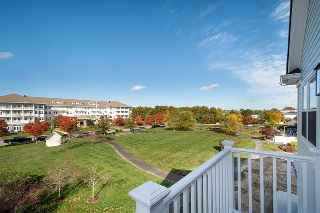 $900,000 | 2 Proprietors Drive, Unit 27, Marshfield, MA 02050