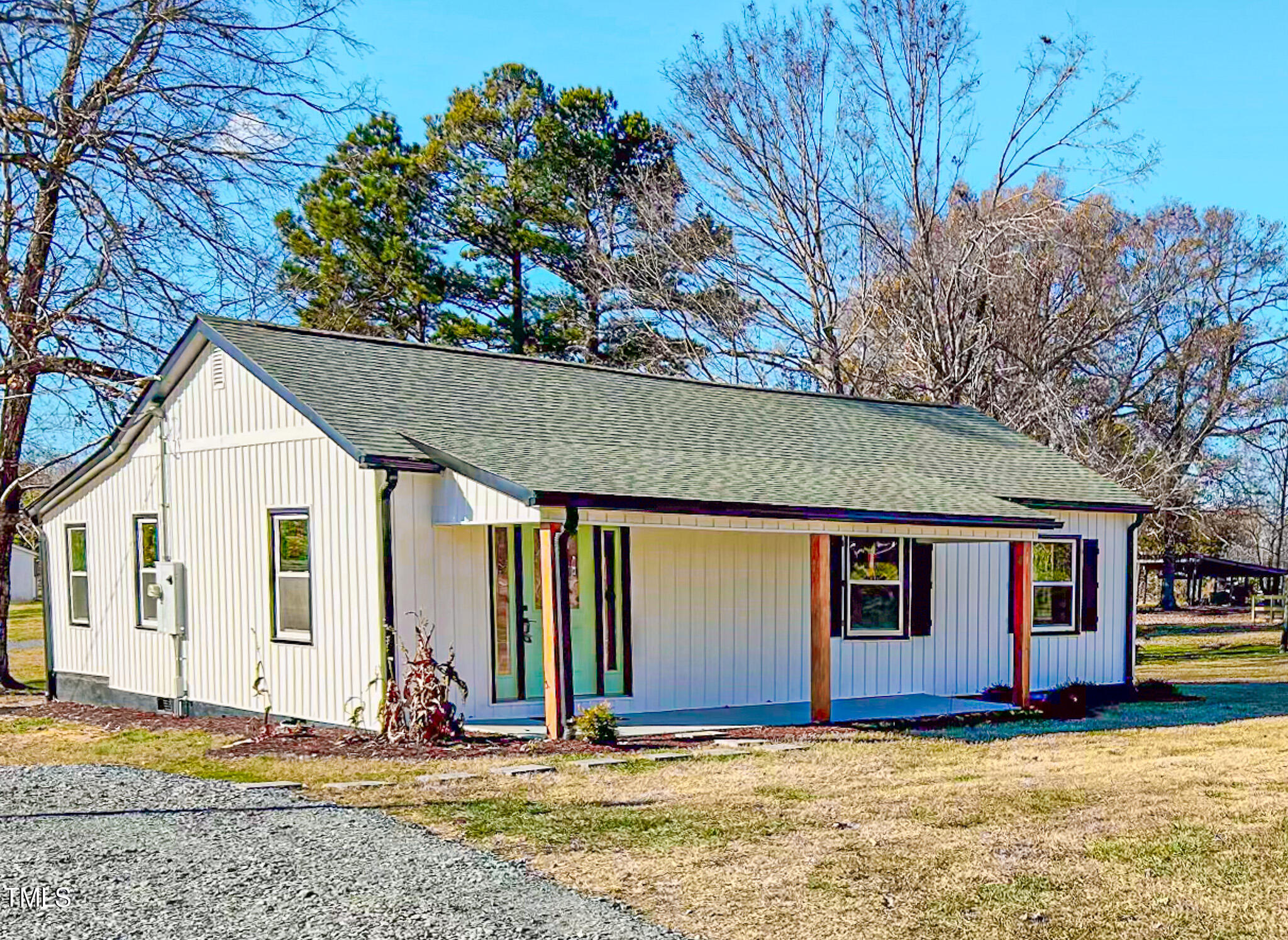 981 Country Club Road Roxboro, NC 27574 - Photo 2 of 45 IMG_4237