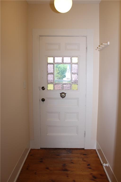 94 River Road Cape Neddick, ME 03902 - Photo 5 of 27 Photo