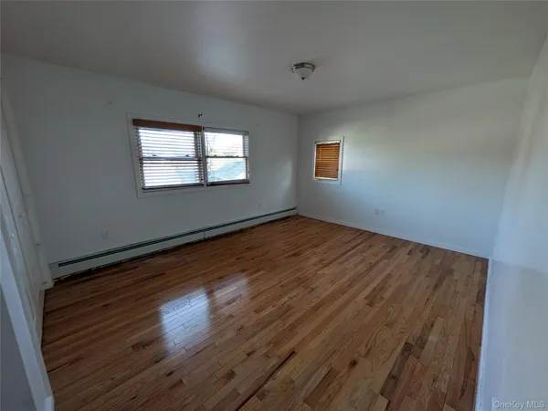 $1,900 | 20 Blauvelt Avenue, Unit 2R, West Haverstraw, NY 10993