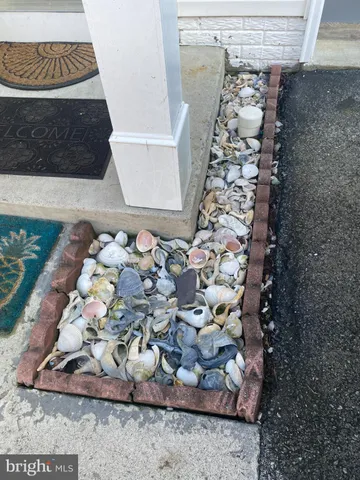 $1,950 | 20 Bruce Drive, Charles Town, WV 25414