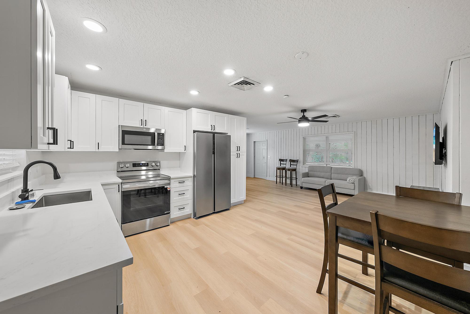 14339 Collecting Canal Road Loxahatchee, FL 33470 - Photo 38 of 51 14339 Collecting Canal Rd-41