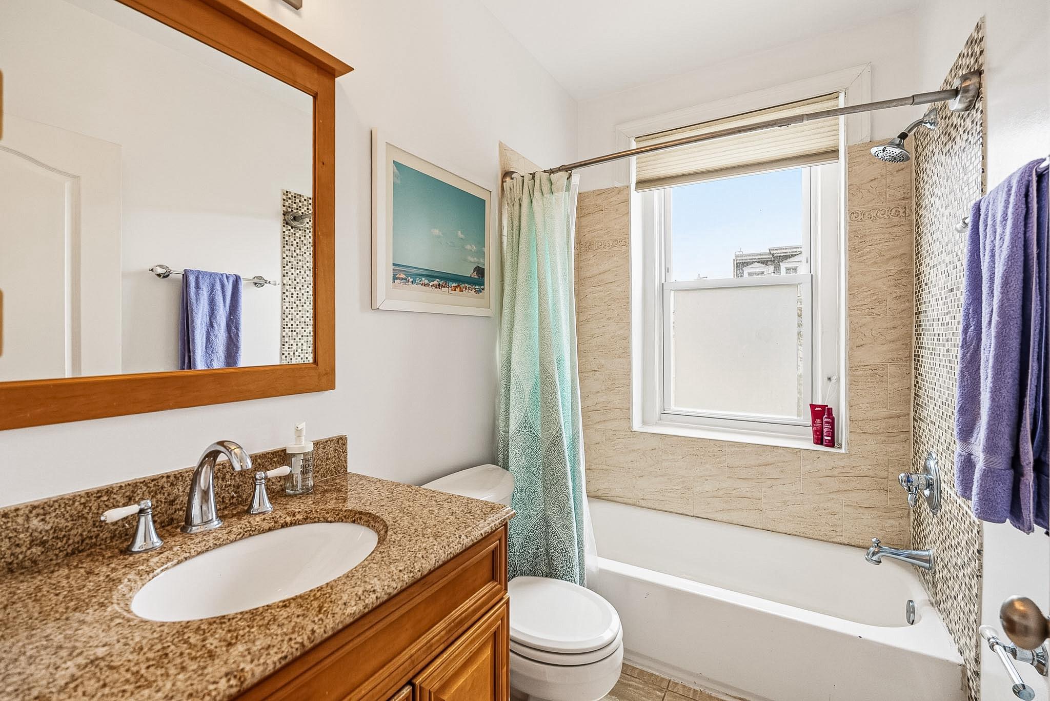 3600 10th Street Northwest, Unit B Washington, DC 20010 - Photo 18 of 27 2nd full bathroom