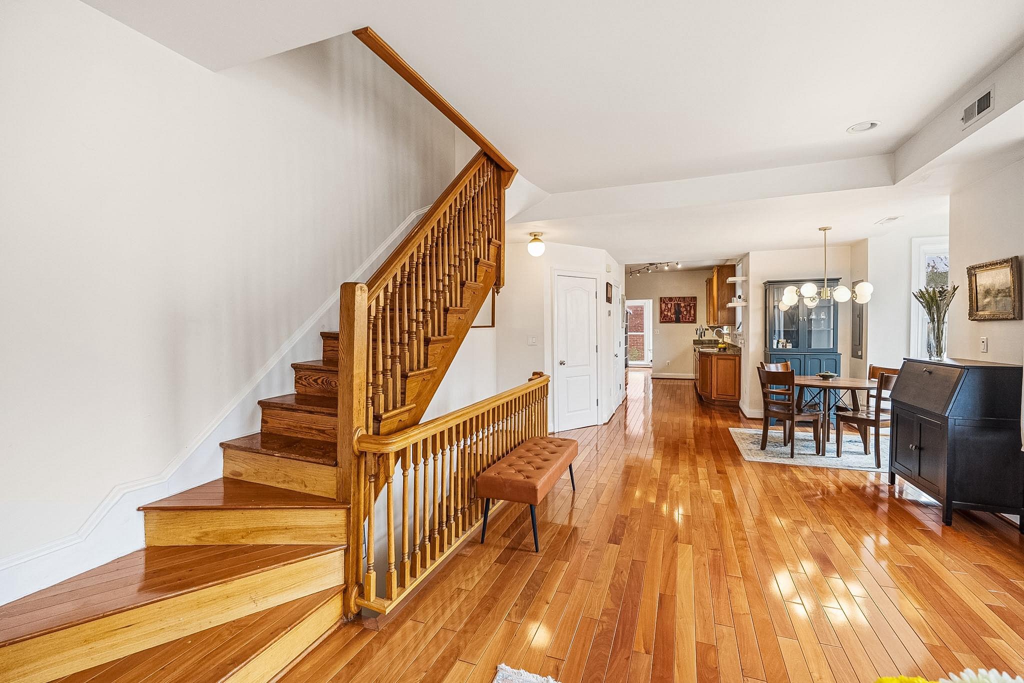 3600 10th Street Northwest, Unit B Washington, DC 20010 - Photo 4 of 27 Stunning features