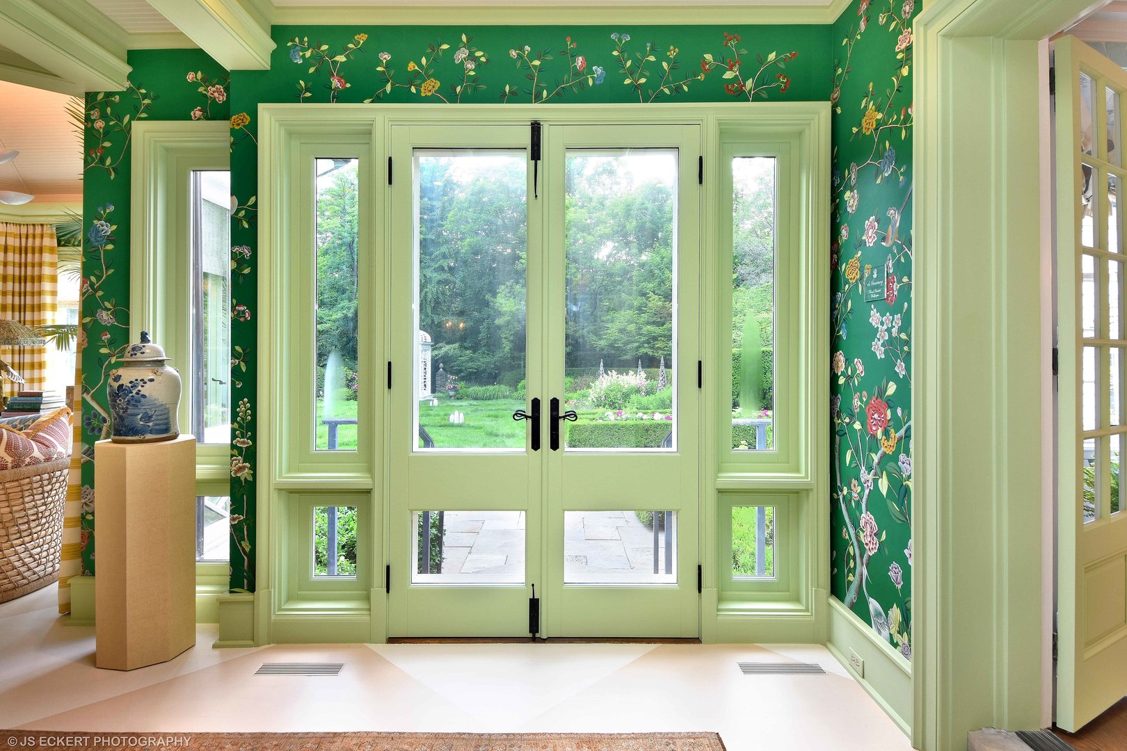 700 North Mayflower Road Lake Forest, IL 60045 - Photo 22 of 69