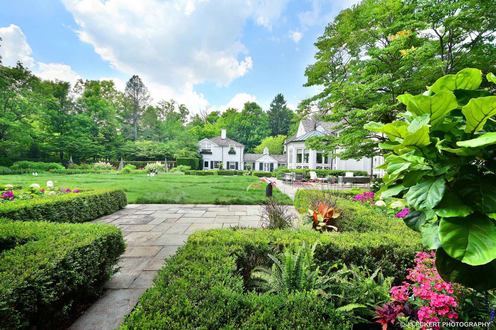 700 North Mayflower Road Lake Forest, IL 60045 - Photo 4 of 69