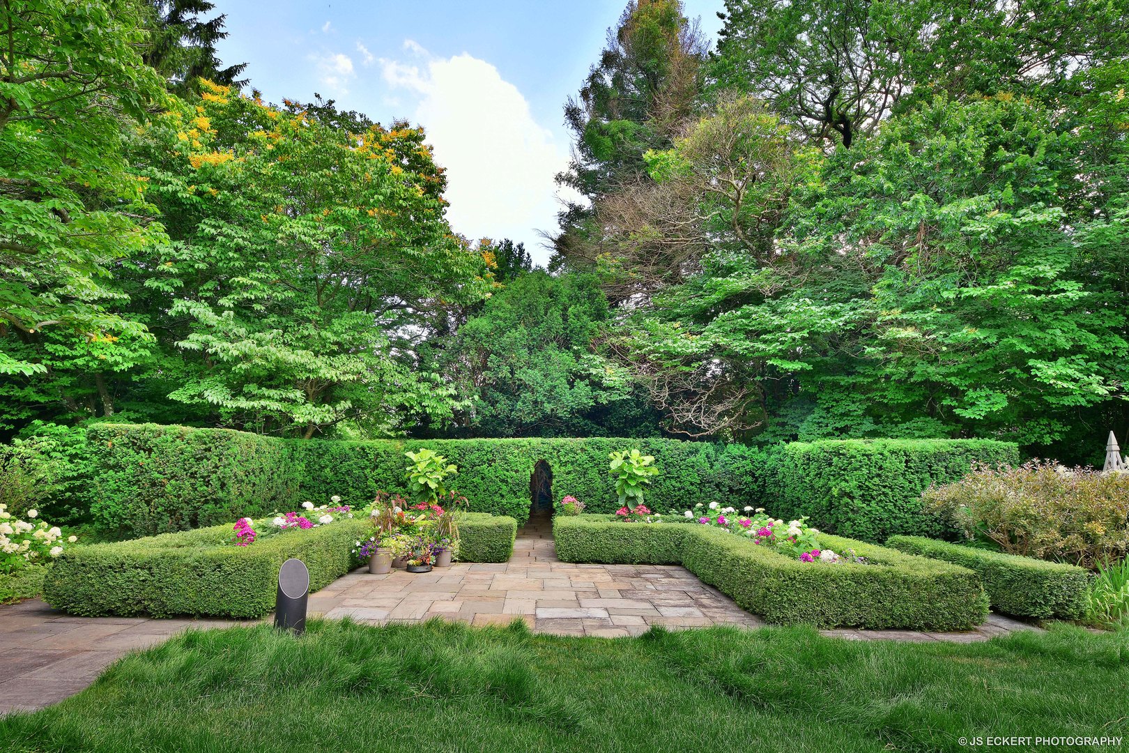 700 North Mayflower Road Lake Forest, IL 60045 - Photo 5 of 69