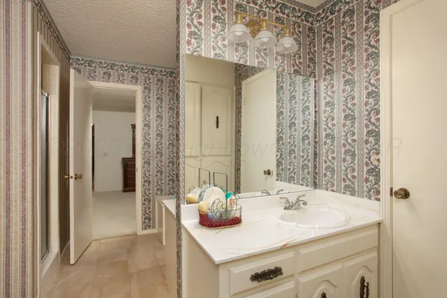 $299,000 | 2012 Westcliff Parkway, Amarillo, TX 79124