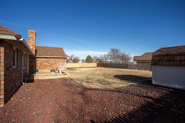 $299,000 | 2012 Westcliff Parkway, Amarillo, TX 79124