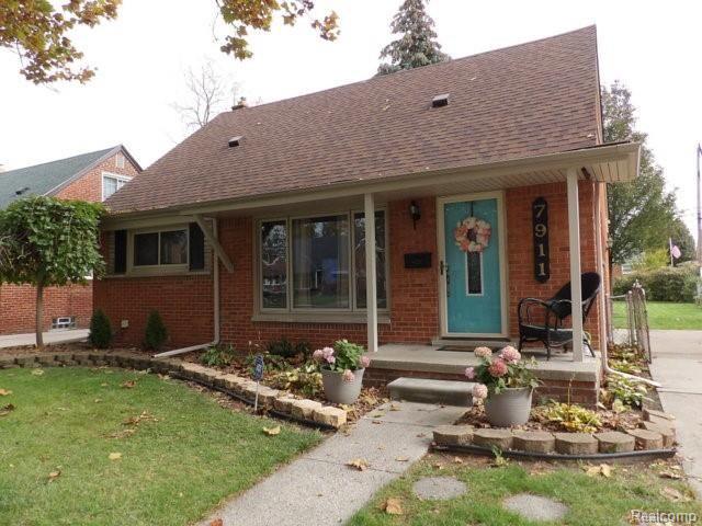 7911 Merrick Street Taylor, MI 48180 - Photo 1 of 42 01. EXCELLENT TAYLOR LOCATION ON A QUIET (NO THRU-TRAFFIC) TREE-LINED STREET IN A VERY DESIRABLE NEIGHBORHOOD + WALK TO PARKS, SCHOOLS + LOCAL RESTAURANTS!