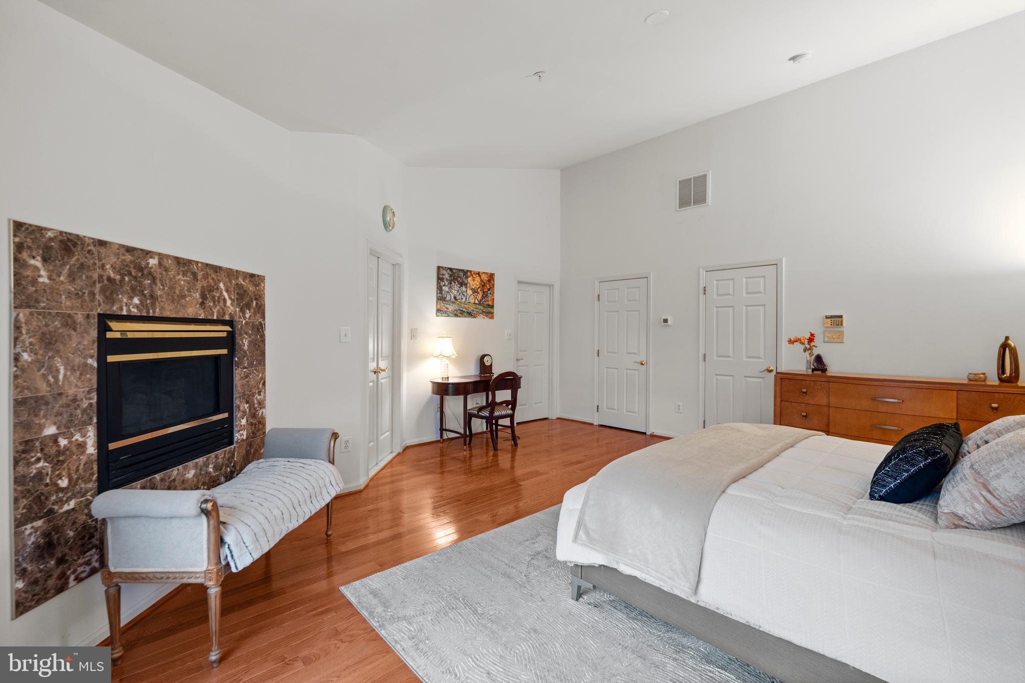 8536 Bells Ridge Terrace Potomac, MD 20854 - Photo 22 of 38 Gallery Image 22
