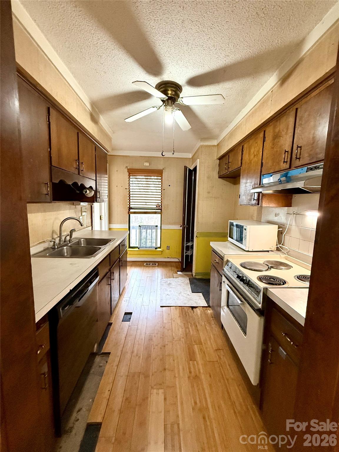 4216 Bertram Drive Raleigh, NC 27604 - Photo 12 of 33