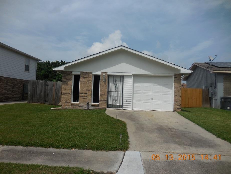 7521 Vincent Road New Orleans, LA 70128 - Photo 1 of 20 Gallery Image 1