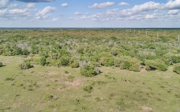 $249,483 | 2 Farm Market 530 Edna Tx 77957, Edna, TX 77957