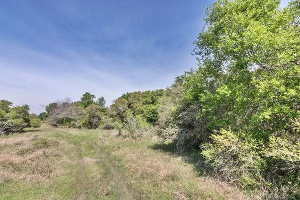 $249,483 | 2 Farm Market 530 Edna Tx 77957, Edna, TX 77957
