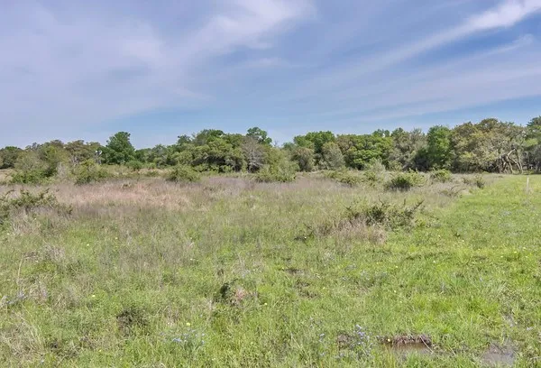 $249,483 | 2 Farm Market 530 Edna Tx 77957, Edna, TX 77957