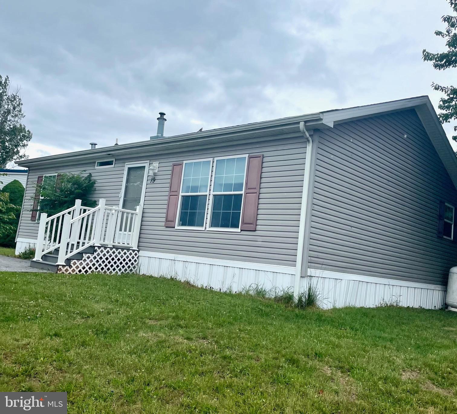 19 Hidden Noll Road Carlisle, PA 17013 - Photo 2 of 2