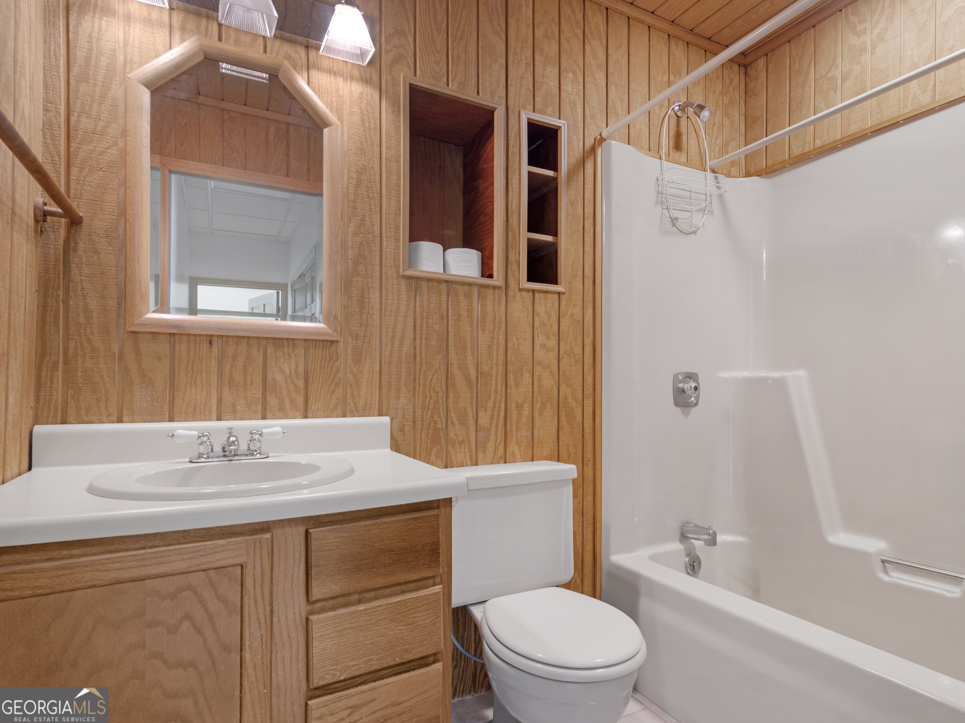 210 Roberts Point Road Jackson, GA 30233 - Photo 45 of 60