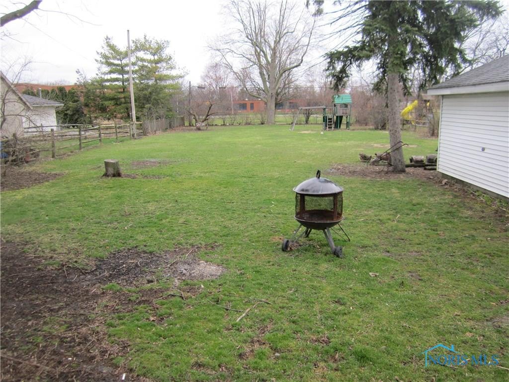 1007 Craig Road Maumee, OH 43537 - Photo 4 of 23 Gallery Image 4