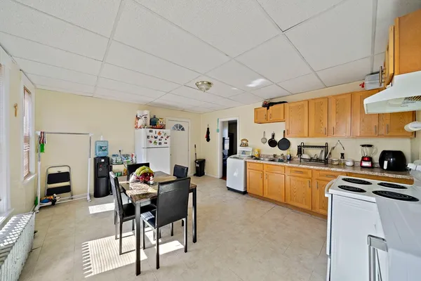 $630,000 | 45 May Street, Worcester, MA 01610