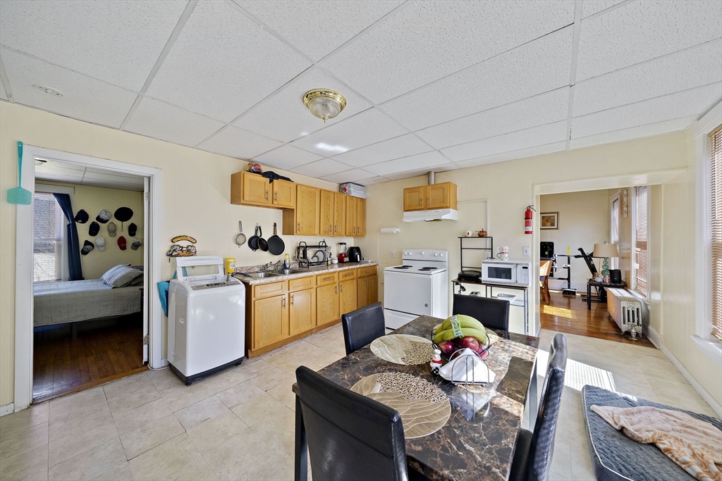 45 May Street Worcester, MA 01610 - Photo 14 of 31