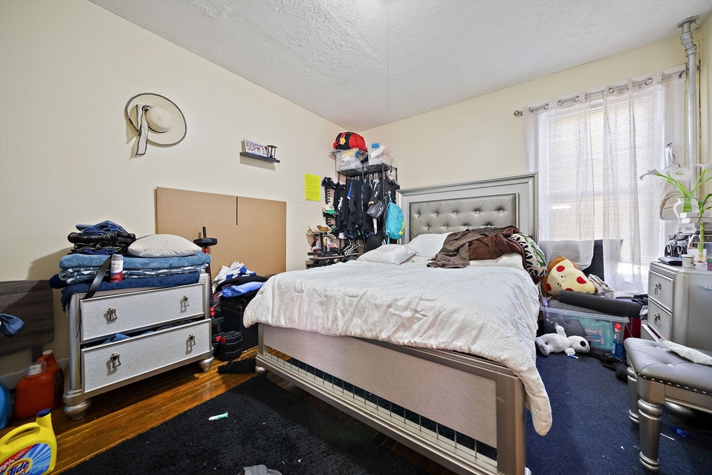 45 May Street Worcester, MA 01610 - Photo 5 of 31