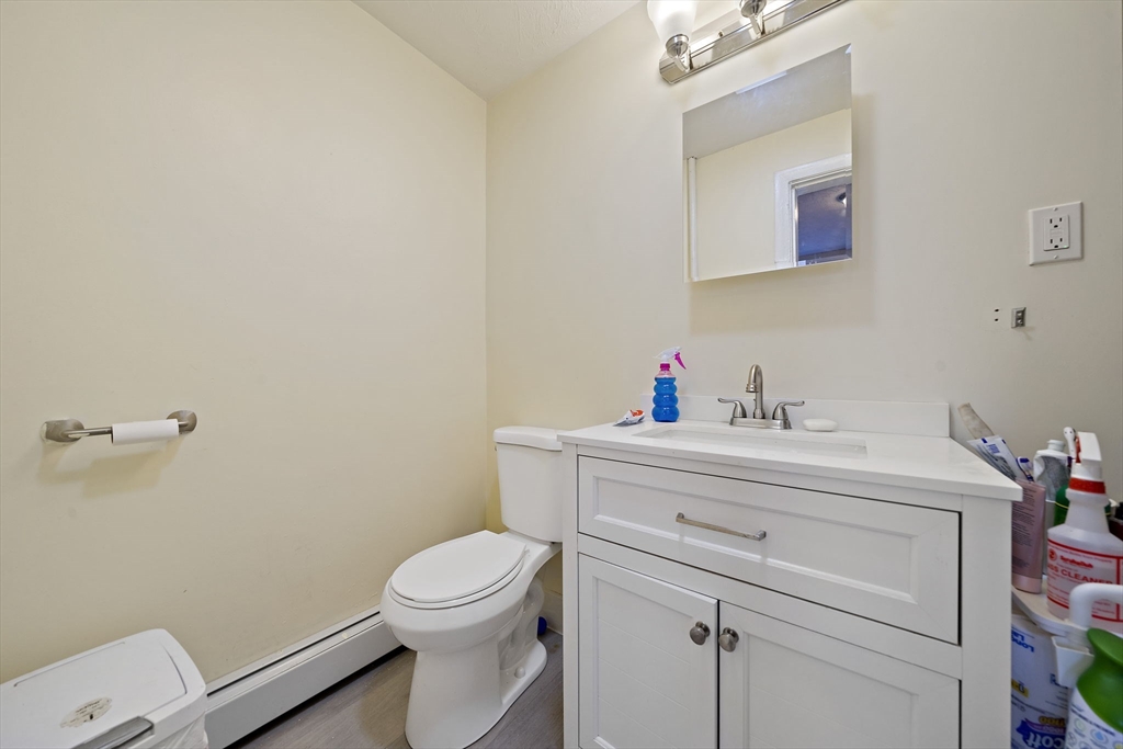 45 May Street Worcester, MA 01610 - Photo 10 of 31