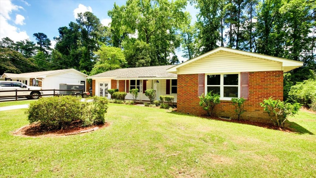 1715 Forest Creek Road Augusta, GA 30909 - Photo 3 of 34
