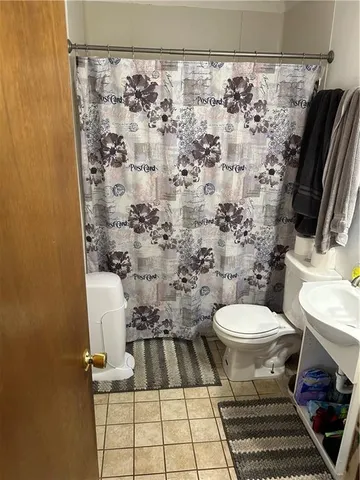 $244,900 | 2916 Northwest Chelsea Place, Blue Springs, MO 64015