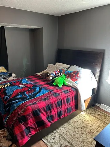 $244,900 | 2916 Northwest Chelsea Place, Blue Springs, MO 64015