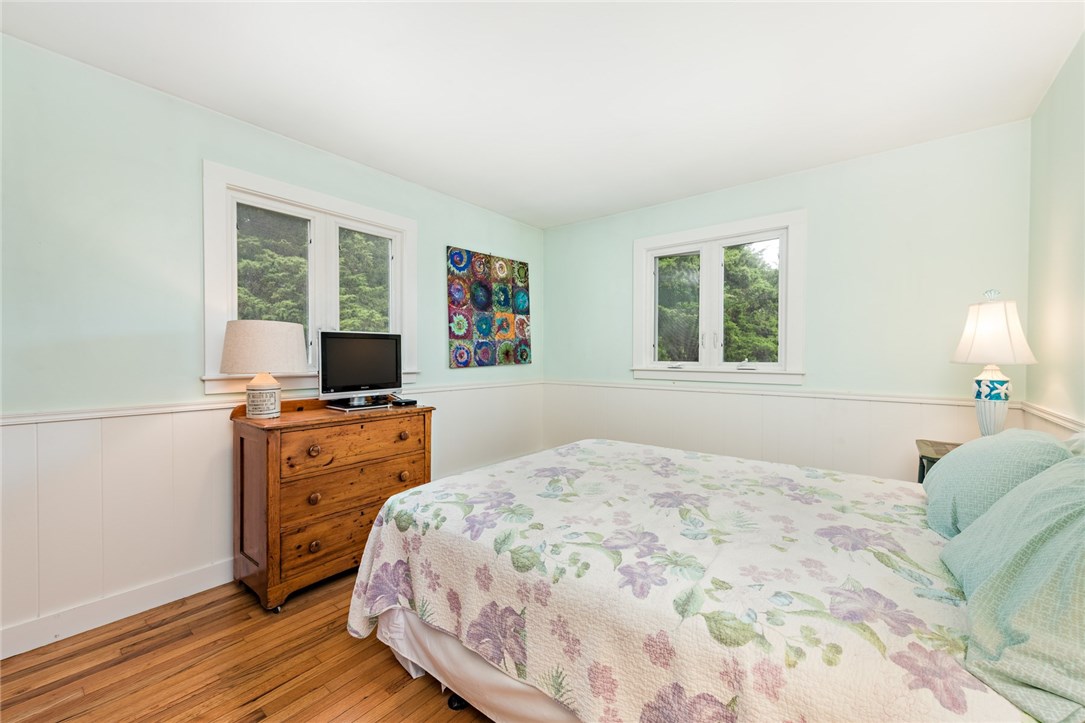 40 Grays Point Road Charlestown, RI 02813 - Photo 16 of 28