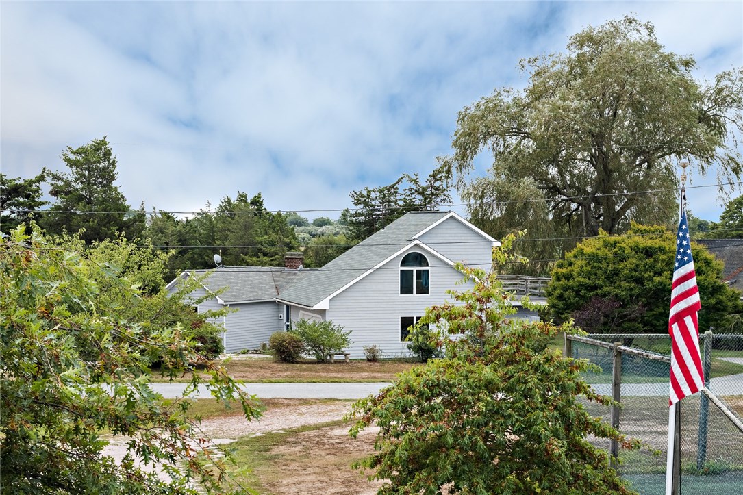 40 Grays Point Road Charlestown, RI 02813 - Photo 5 of 28