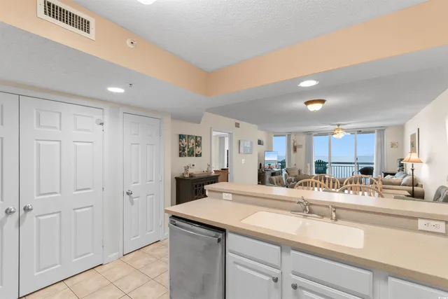 $1,800 | 1003 South Ocean Boulevard, Unit 902, North Myrtle Beach, SC 29582