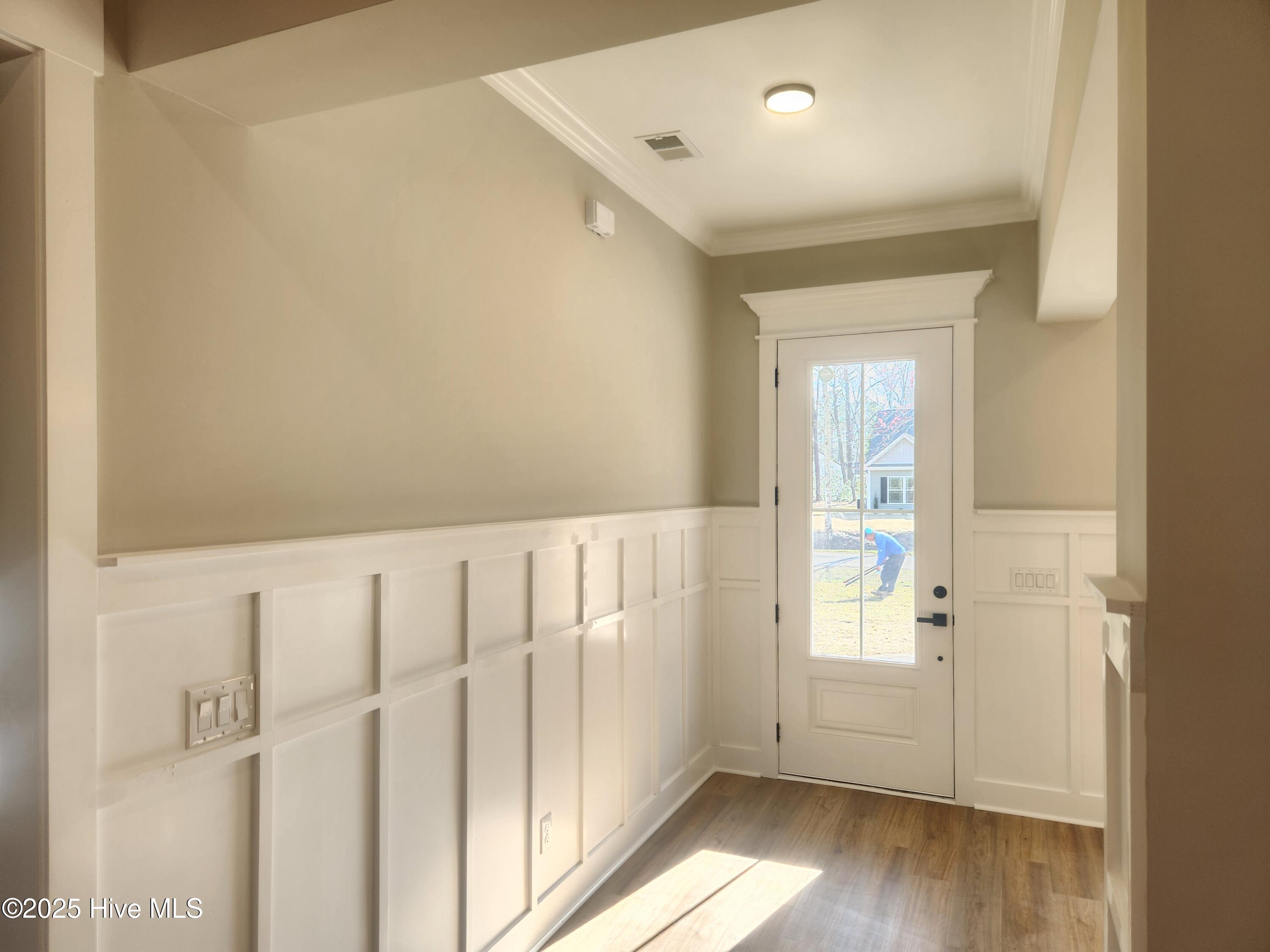 614 Boundary Loop Road Northwest Calabash, NC 28467 - Photo 5 of 42 20250319_164308