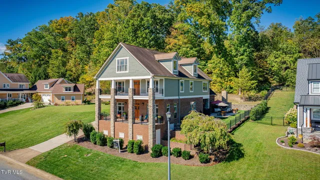 $750,000 | 2338 Edinburgh Channel Road, Kingsport, TN 37664