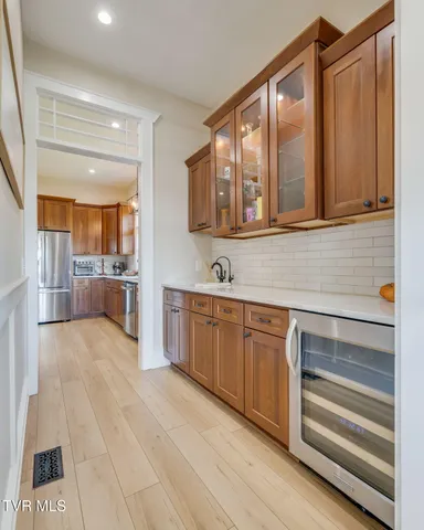 $750,000 | 2338 Edinburgh Channel Road, Kingsport, TN 37664