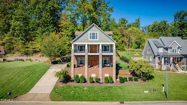 $750,000 | 2338 Edinburgh Channel Road, Kingsport, TN 37664