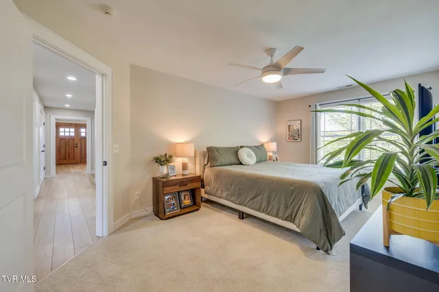 $750,000 | 2338 Edinburgh Channel Road, Kingsport, TN 37664