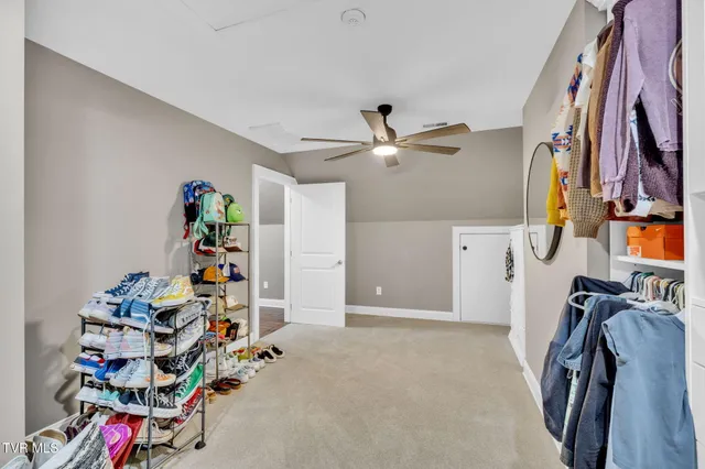 $750,000 | 2338 Edinburgh Channel Road, Kingsport, TN 37664