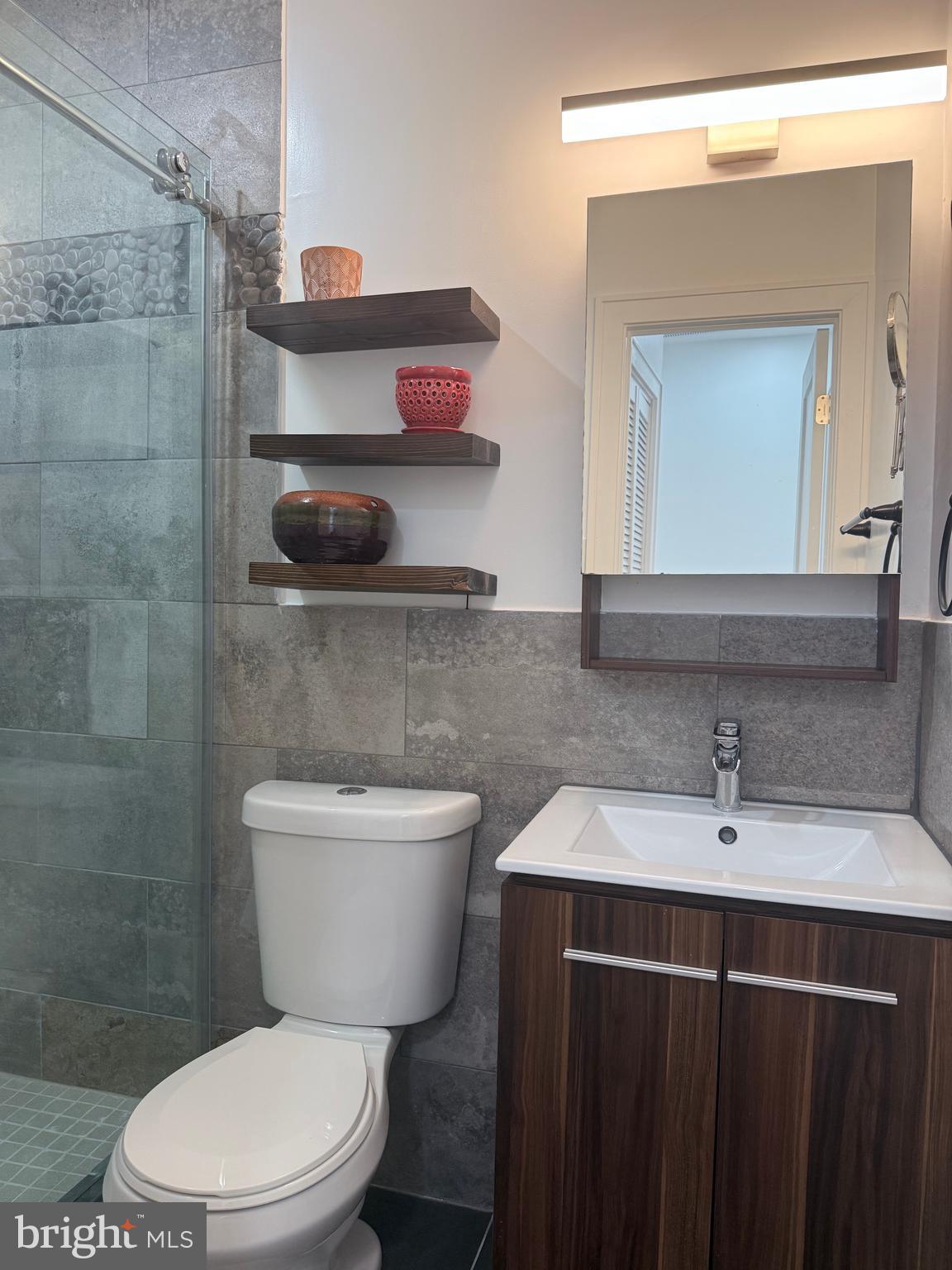 1113 Holbrook Terrace Northeast Washington, DC 20002 - Photo 34 of 72
