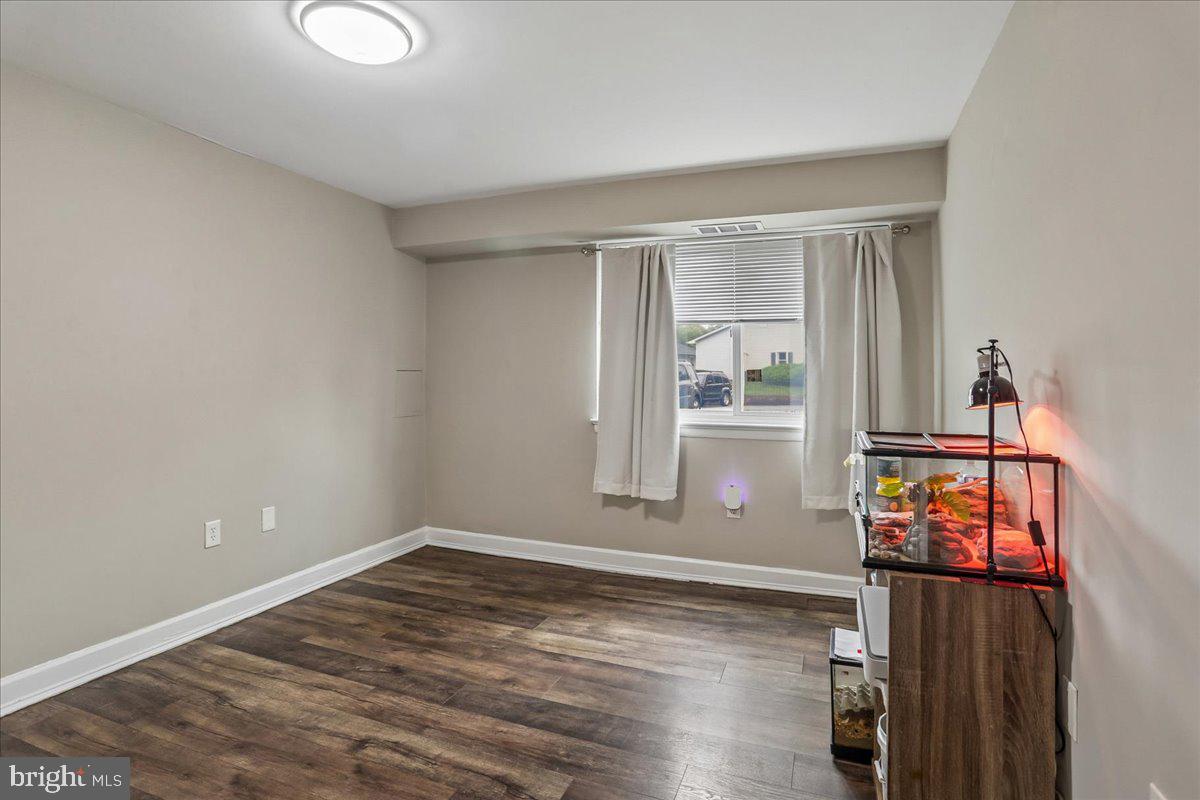 11344 Cherry Hill Road, Unit 101 Beltsville, MD 20705 - Photo 15 of 33