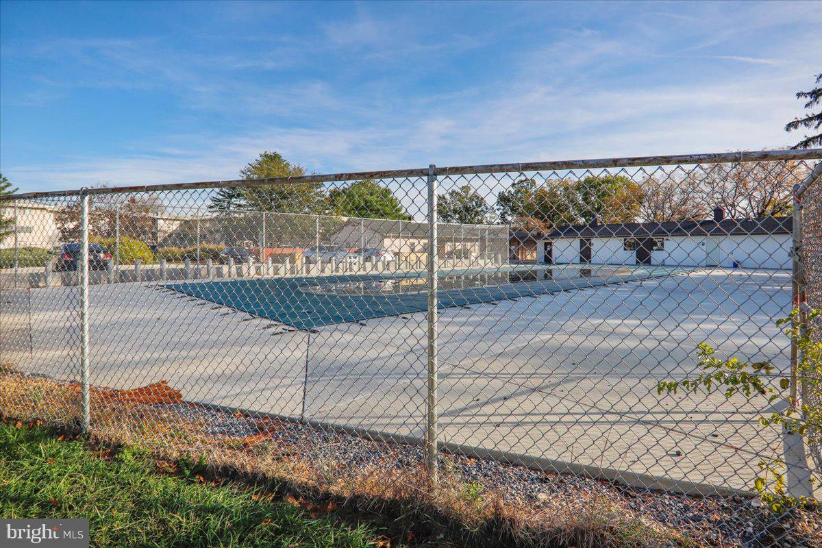 11344 Cherry Hill Road, Unit 101 Beltsville, MD 20705 - Photo 22 of 33