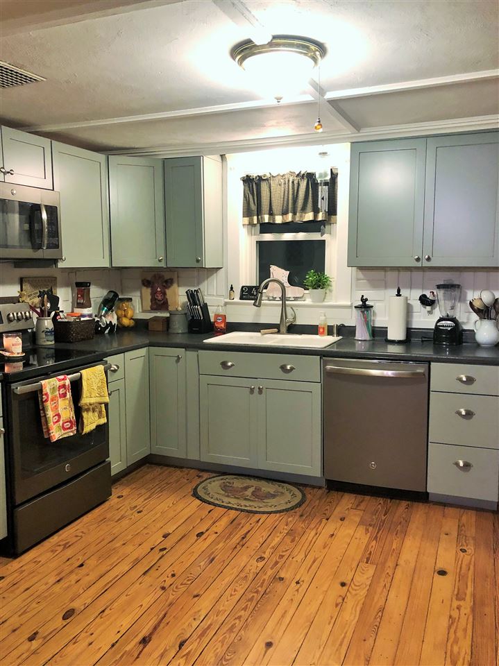107 Ford Farm Road Milton, NH 03851 - Photo 4 of 15 Gallery Image 4