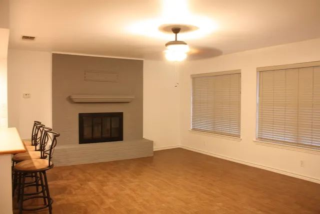 $1,950 | 1316 Carol Ann Drive, Kerrville, TX 78028