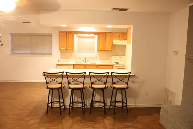 $1,950 | 1316 Carol Ann Drive, Kerrville, TX 78028