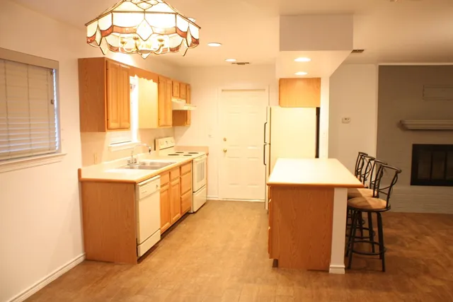 $1,950 | 1316 Carol Ann Drive, Kerrville, TX 78028