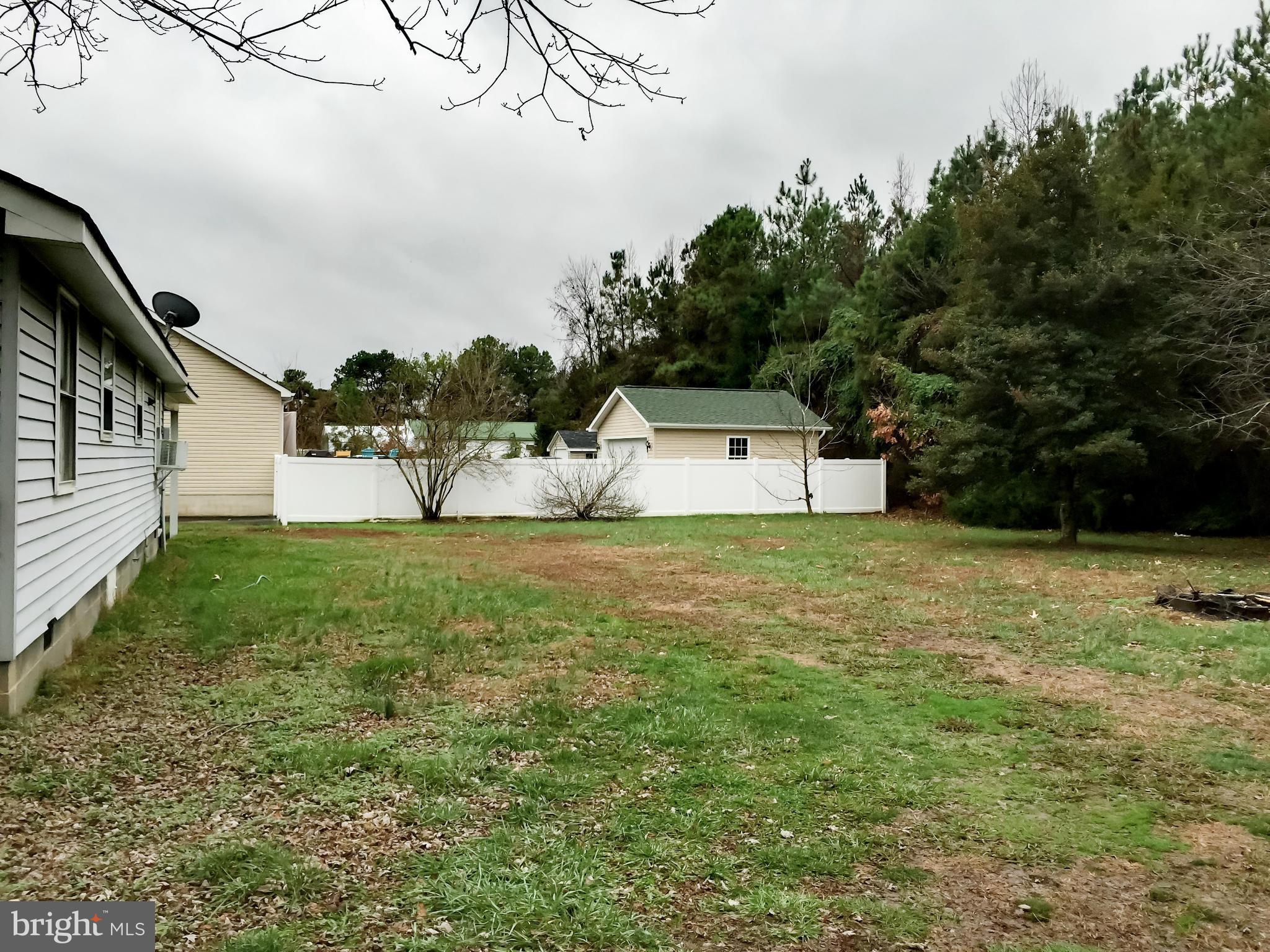 129 Rolando Drive Colonial Beach, VA 22443 - Photo 12 of 15 Exterior (Rear)