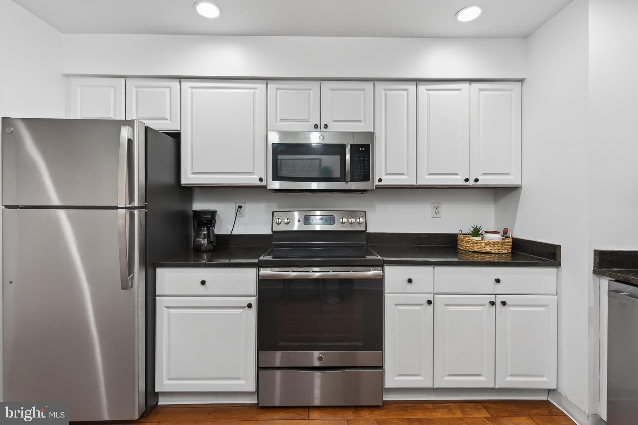 104 Woodside Road, Unit A102 Haverford, PA 19041 - Photo 15 of 46 Built-in Microwave