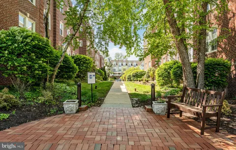 $399,900 | 104 Woodside Road, Unit A102, Haverford, PA 19041